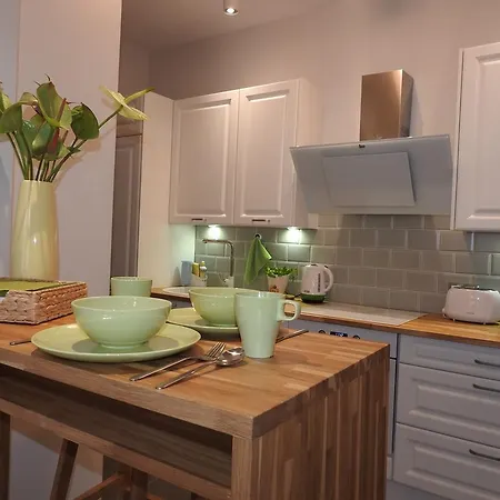 Apartament White Orchid *