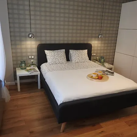 Apartment White Orchid Poznan