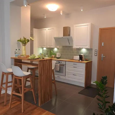 Apartment White Orchid *
